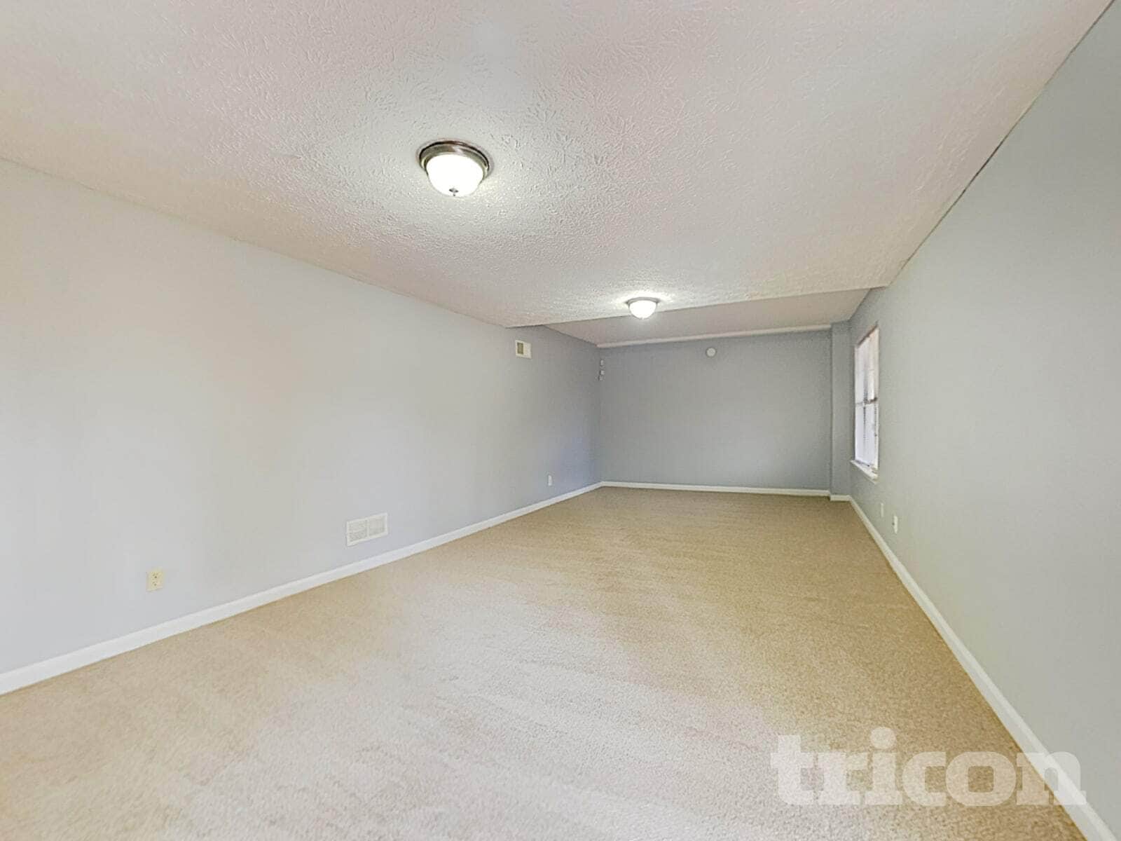 Building Photo - 5712 Albans Way