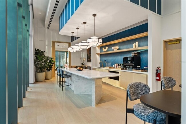 Building Photo - 3015 S Ysabella Ave