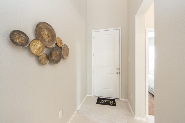 Building Photo - 8723 Arbor Trail Dr