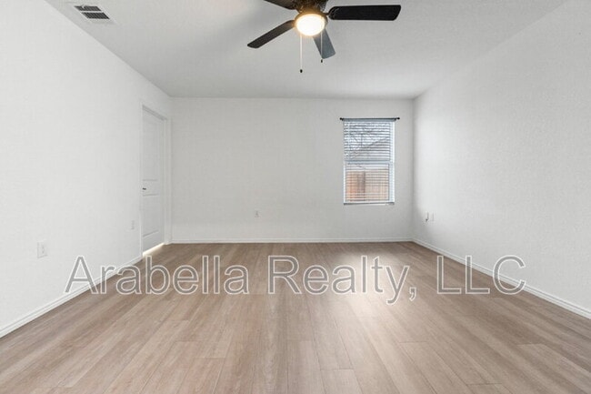 Building Photo - 12006 Still Pass