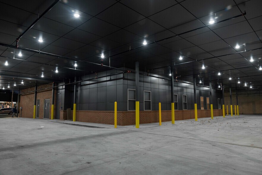 Building Photo - 7246 Rising Sun Ave