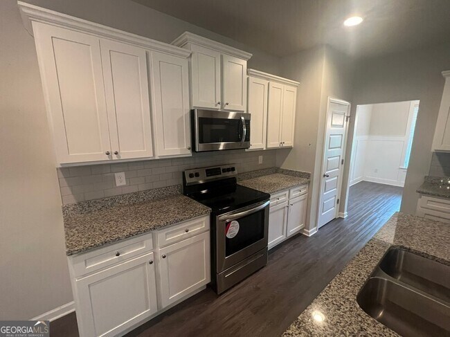 Building Photo - 50 Crabapple Ridge Dr