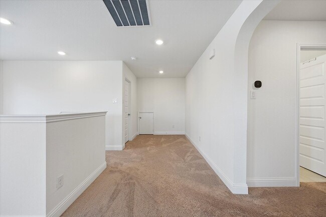 Building Photo - 3629 Highland Bayou Dr