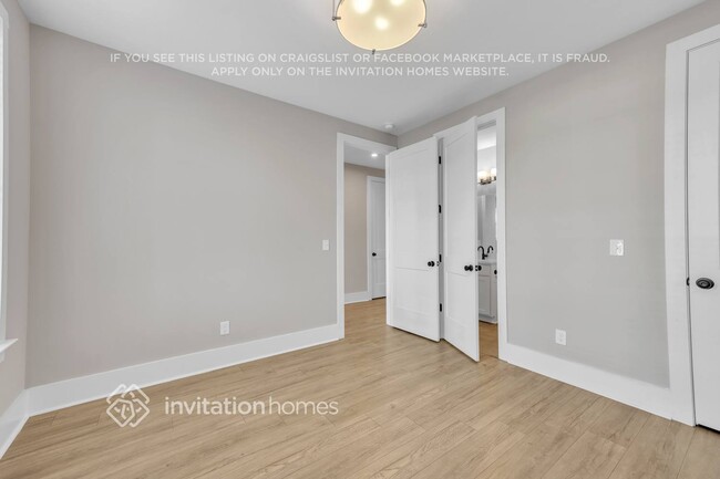 Building Photo - 208 Founders Ln