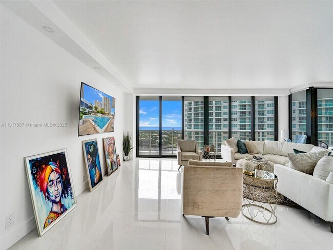 Building Photo - 20281 E Country Club Dr