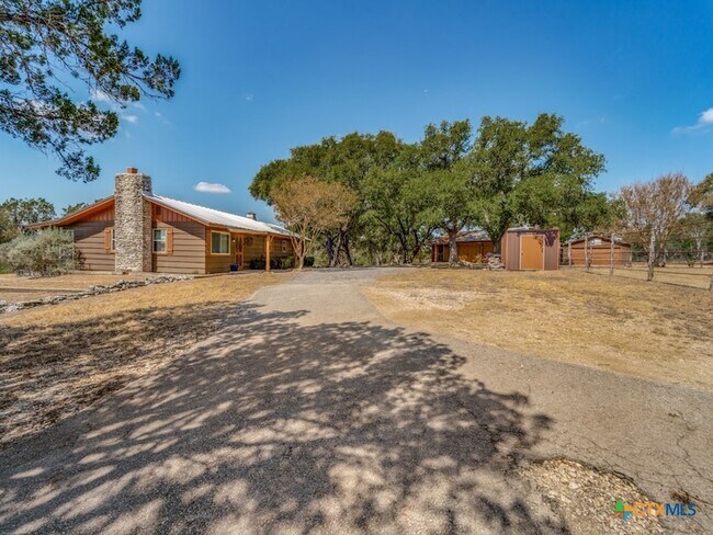 Building Photo - 1660 McIver