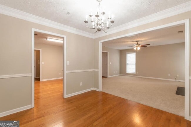 Building Photo - 2020 Briar Creek Ct NE