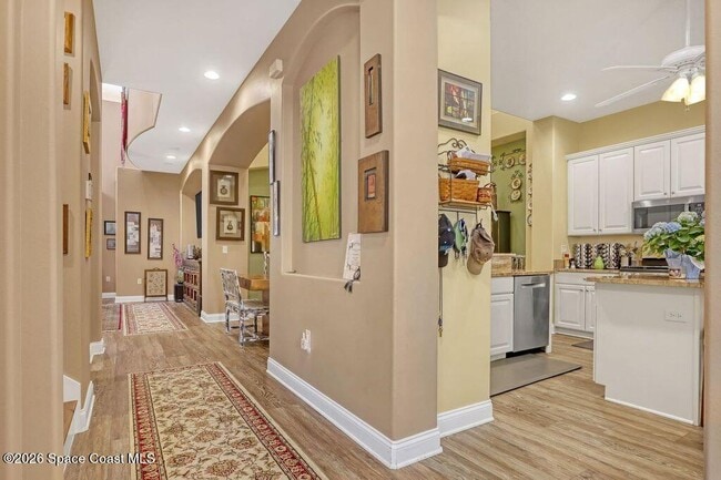 Building Photo - 792 Bayside Dr