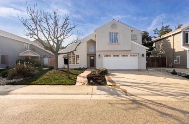 Building Photo - 8247 Derbyshire Cir