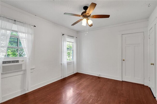 Building Photo - 4502 Pitt St