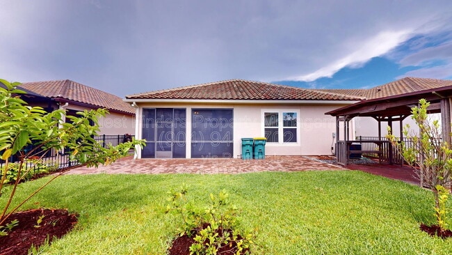 Building Photo - 2670 Ostia Cir
