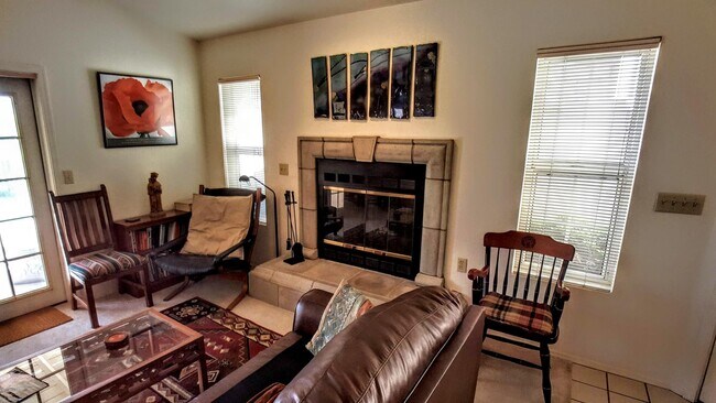 Building Photo - 11543 N Eagle Peak Dr