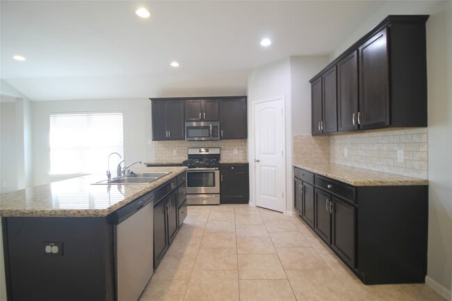 Building Photo - 3410 McDonough Way