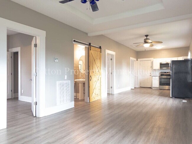 Building Photo - 2BR/2BA Home in Downtown Wilmington - $1,500/month- Pet Friendly*