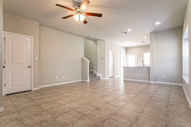 Building Photo - 133 Duck Creek Trail