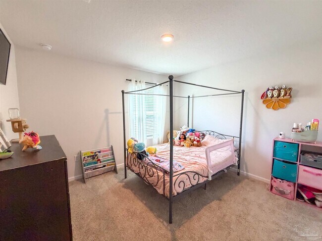 Building Photo - 5469 Merlin