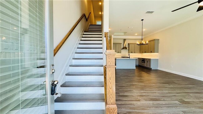 Building Photo - 201 Prairie Ln