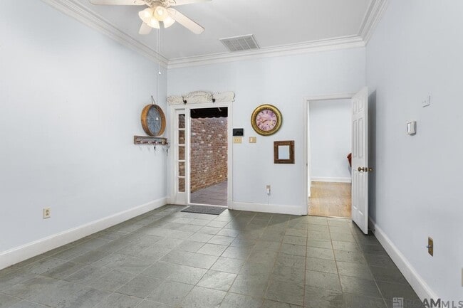 Building Photo - 7962 Wrenwood Blvd