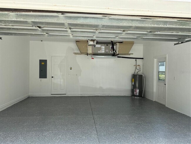 Building Photo - 10817 Masters Dr