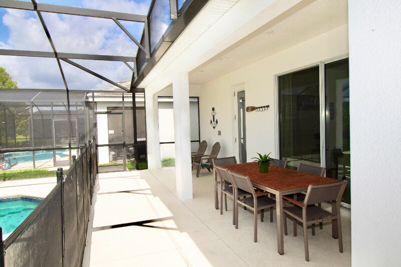 Building Photo - 4500 Monado Dr