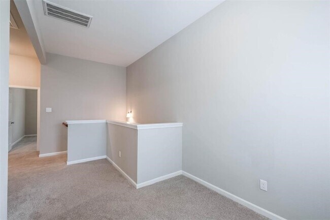 Building Photo - 3207 Avenue O