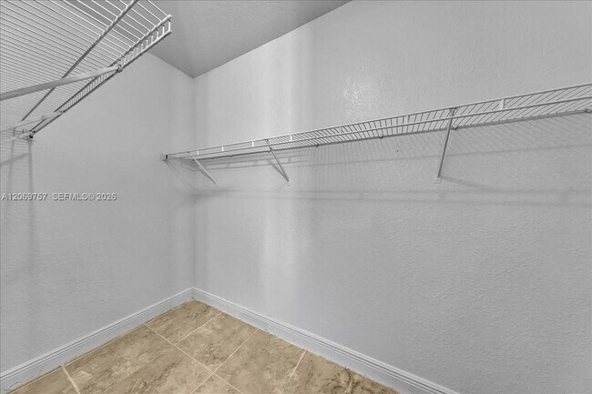 Building Photo - 3814 Coral Tree Cir