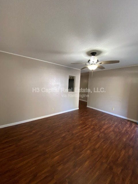 Building Photo - 215 Dogwood Ln