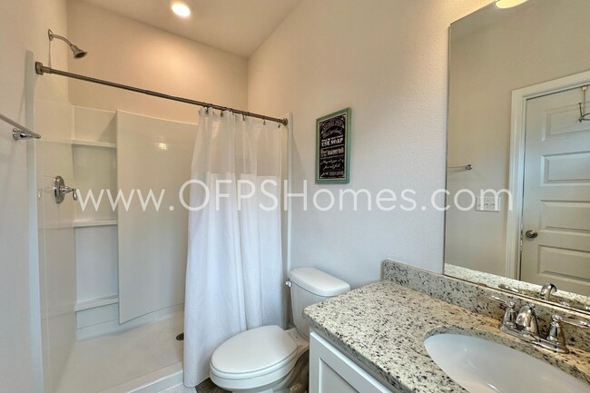 Building Photo - 8090 Silver Maple Dr
