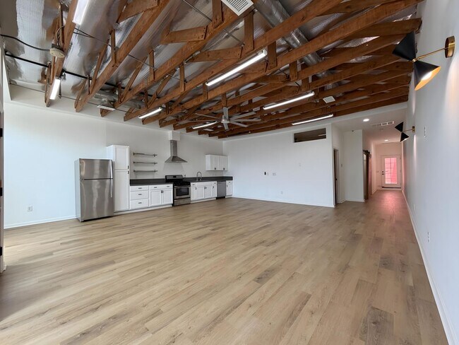 Building Photo - 24th Street Lofts