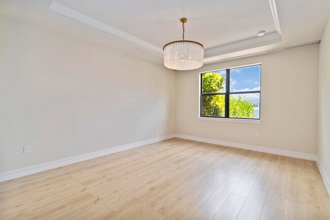 Building Photo - 8289 Vaulting Dr