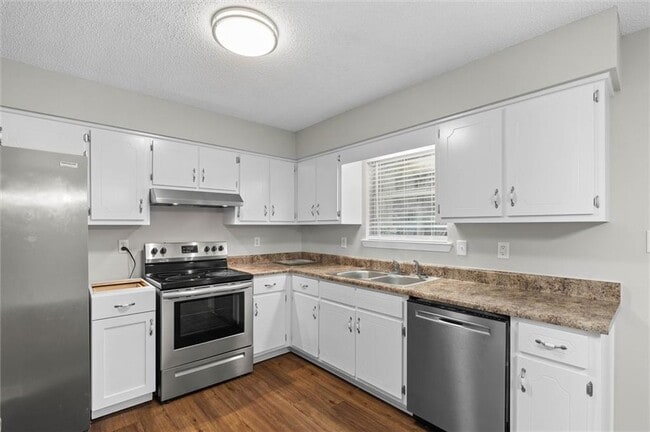 Building Photo - 7260 Pecan Terrace Dr