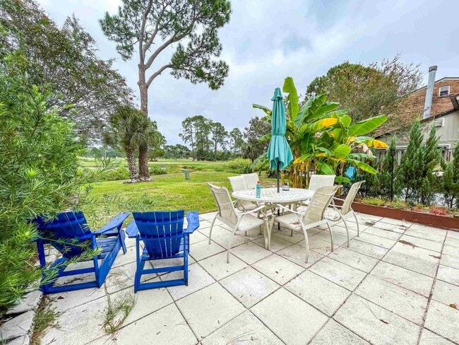 Building Photo - 4836 Huron Dr