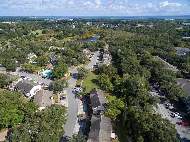 Building Photo - 1804 Brigadoon Dr