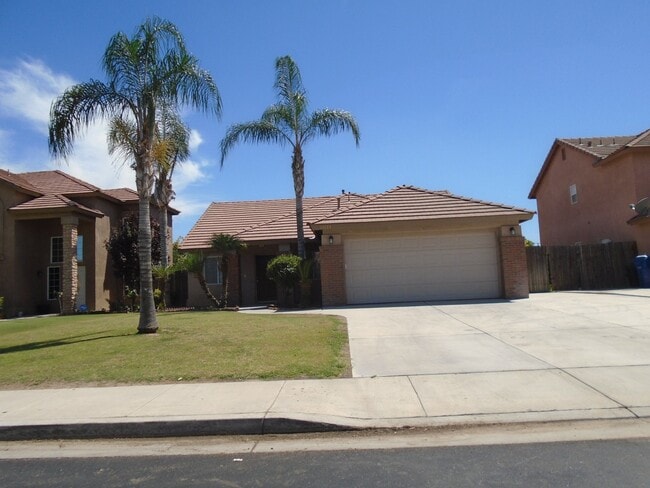Primary Photo - NEAR SEVEN OAKS !