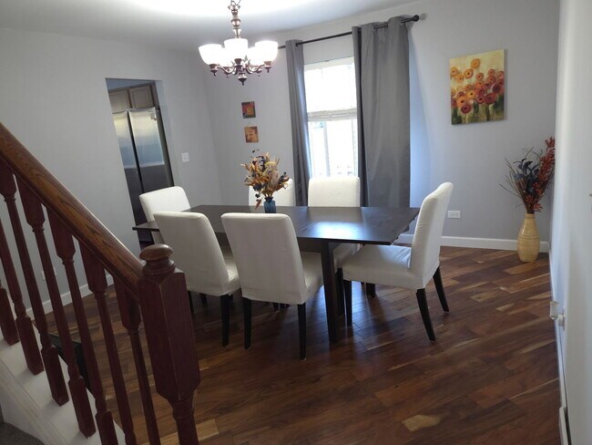 Building Photo - 2786 Yosemite Dr