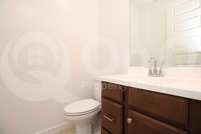 Building Photo - 1158 E Sabino Dr