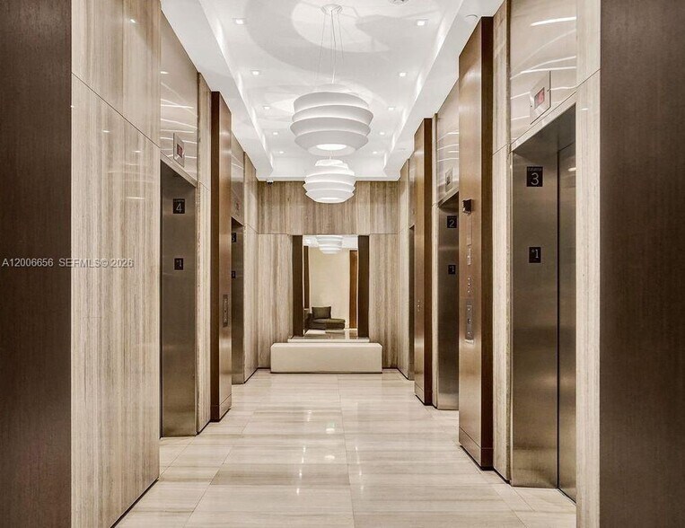 Building Photo - 1330 West Ave