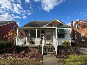 Building Photo - 21029 Blackmar Ave