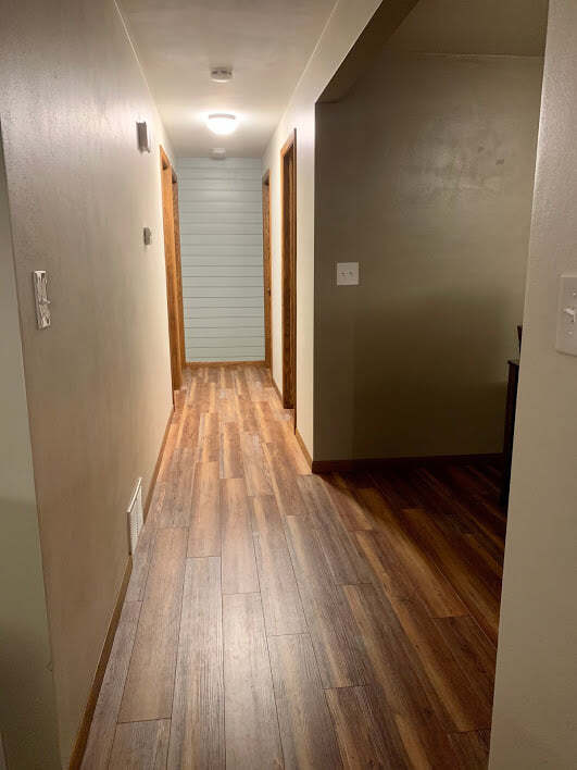 Building Photo - 1285 Green Acres Ln