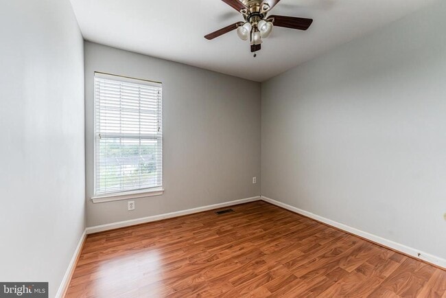 Building Photo - 1552 Oakley Ln