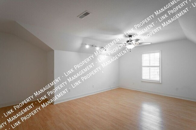 Building Photo - 7655 Lenox Trace Dr