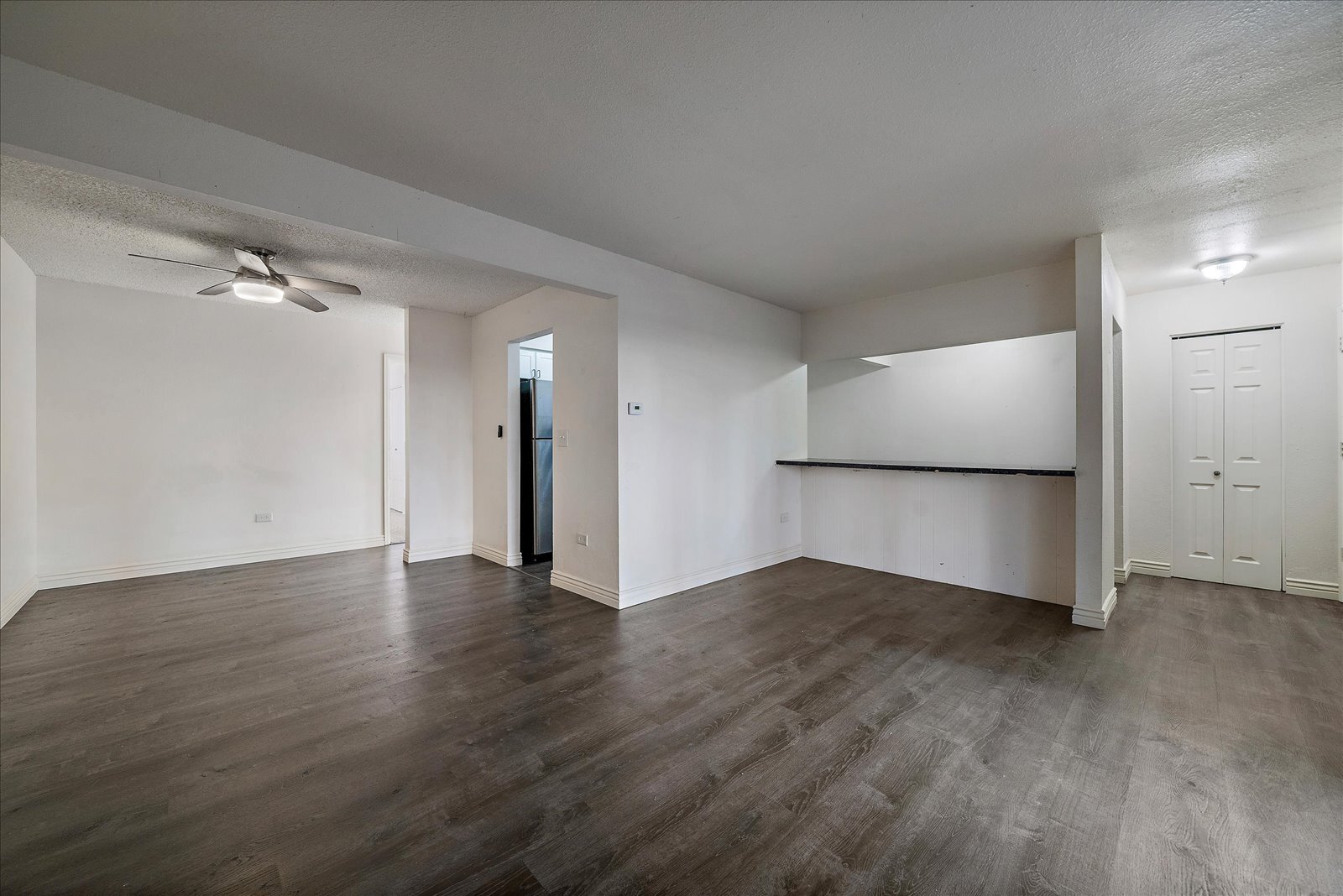 Building Photo - 4569 S Lowell Blvd