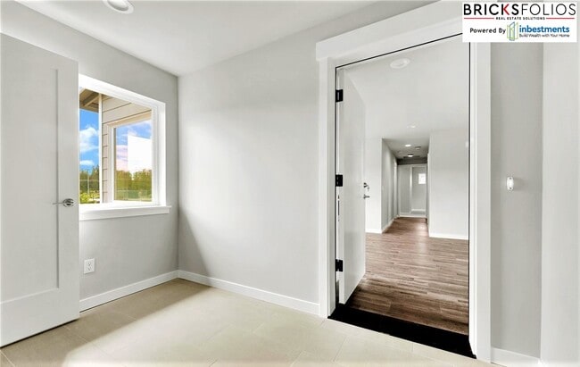 Building Photo - 16118 179th Ave SE