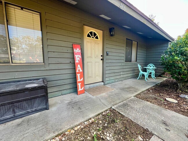 Building Photo - Beautiful 3/2 home in Mulberry!!