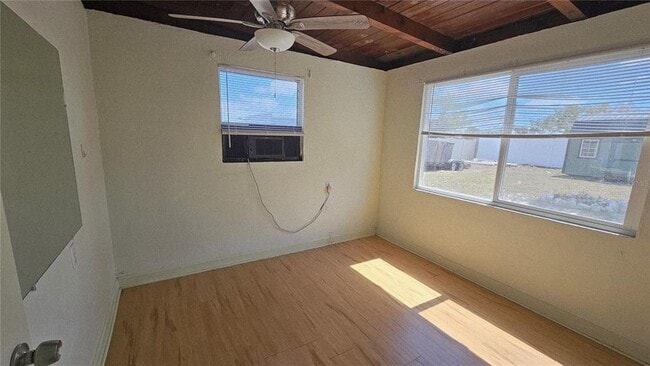 Building Photo - 45 W Langsner St