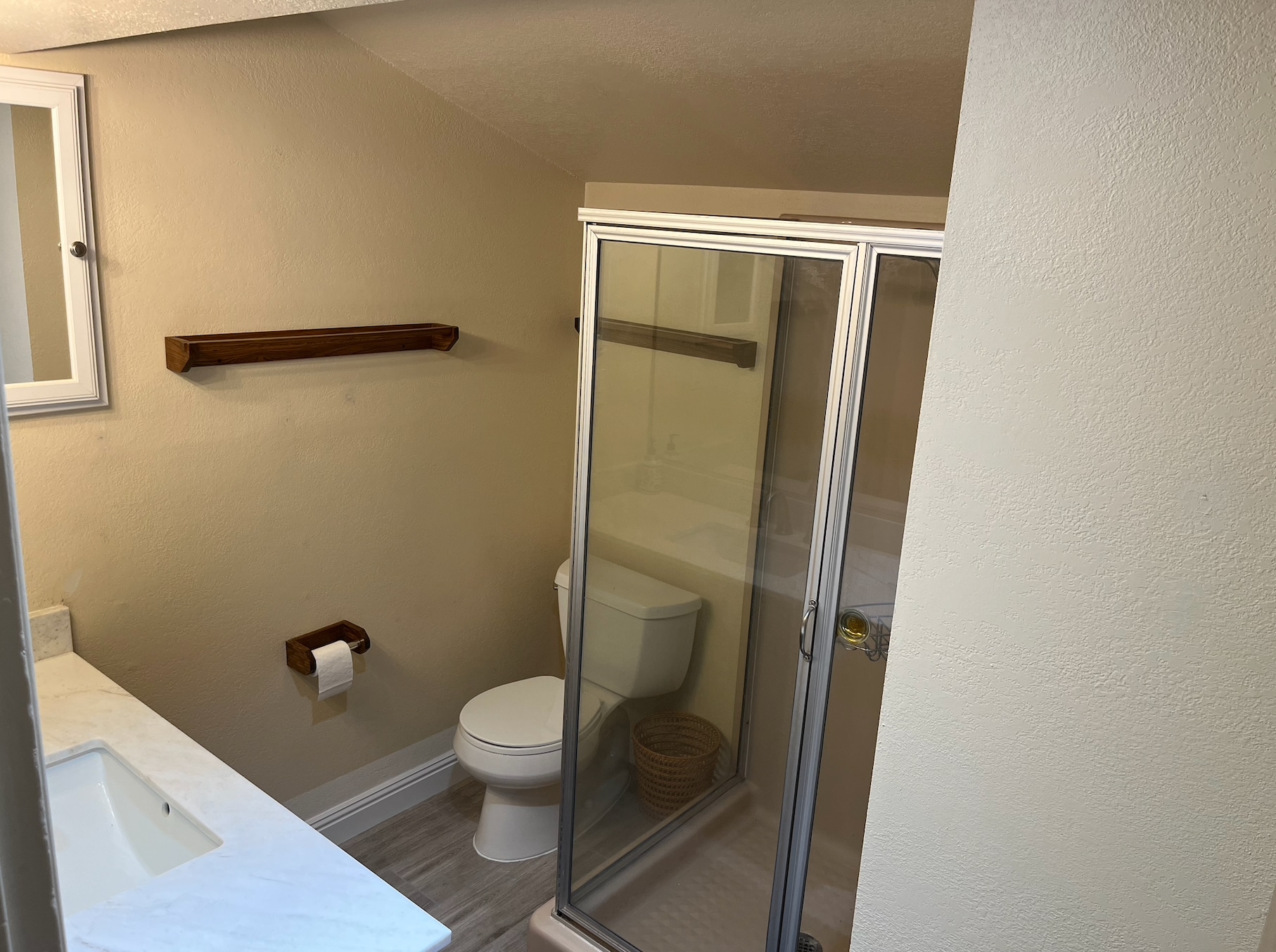 Building Photo - 16806 Madrone Cir