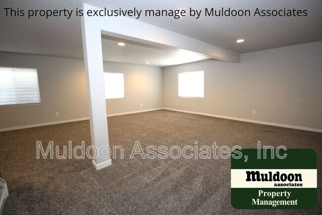 Building Photo - 10339 Finn Dr