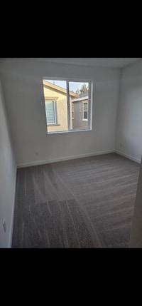 Building Photo - 1844 Chandler Dr