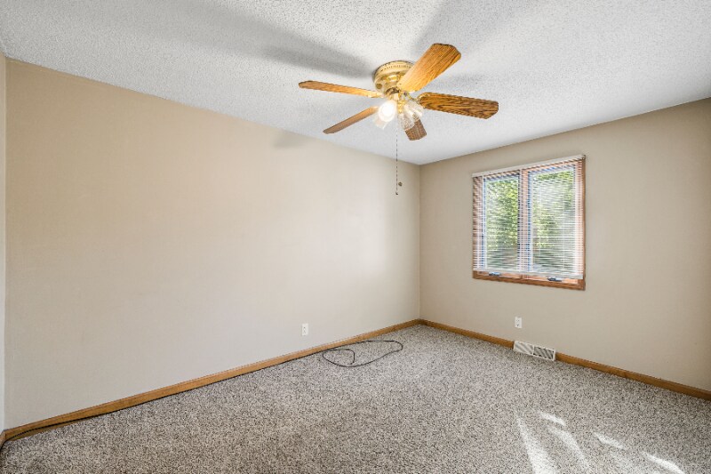 Building Photo - 110 Rosemont Dr
