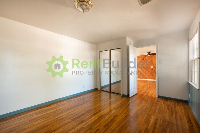 Building Photo - CALL US TODAY AT (505) 808-6467 TO SCHEDULE A CONVENIENT SHOWING